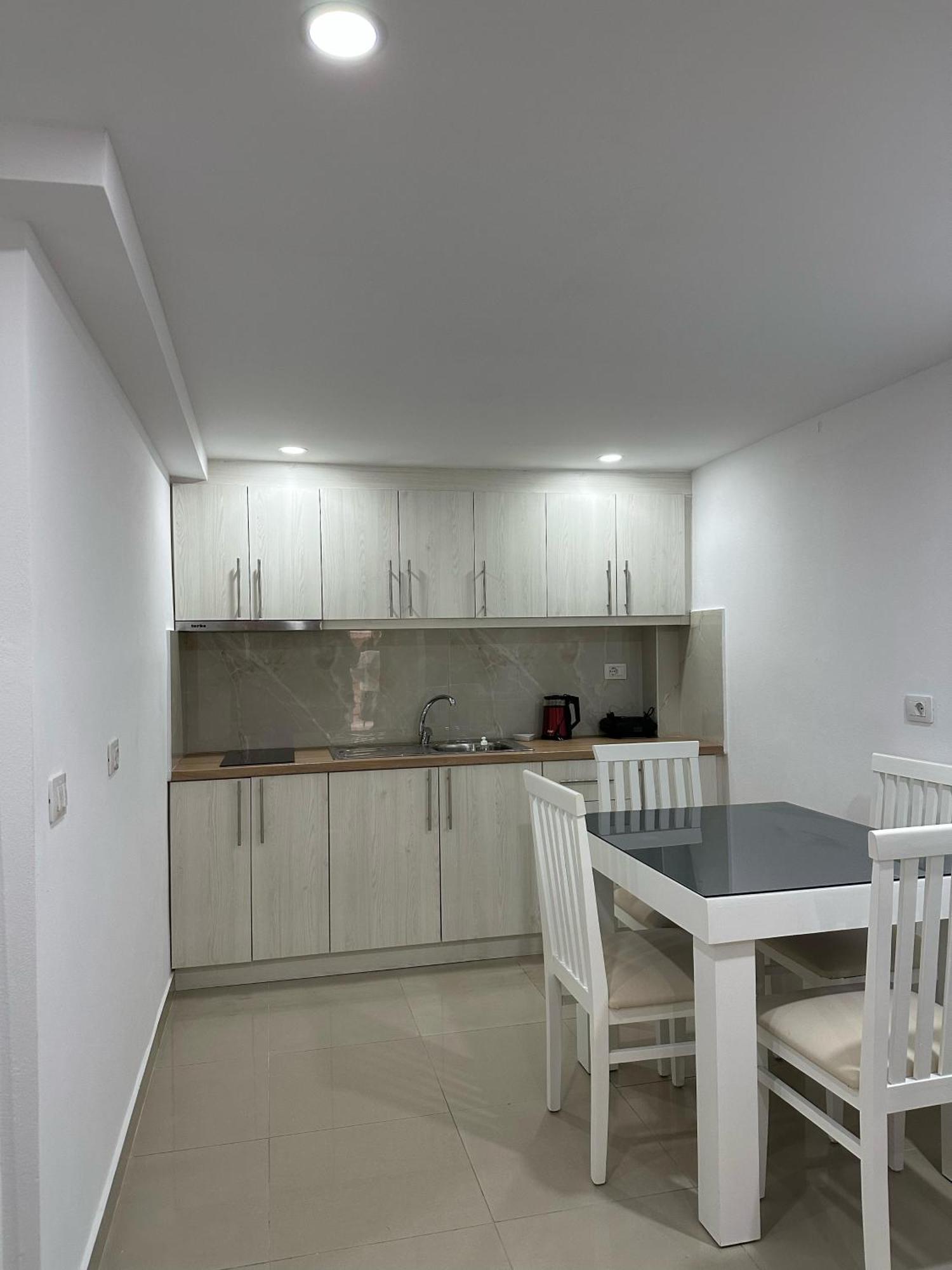 Holiday Apartment Bido Sarandë Esterno foto