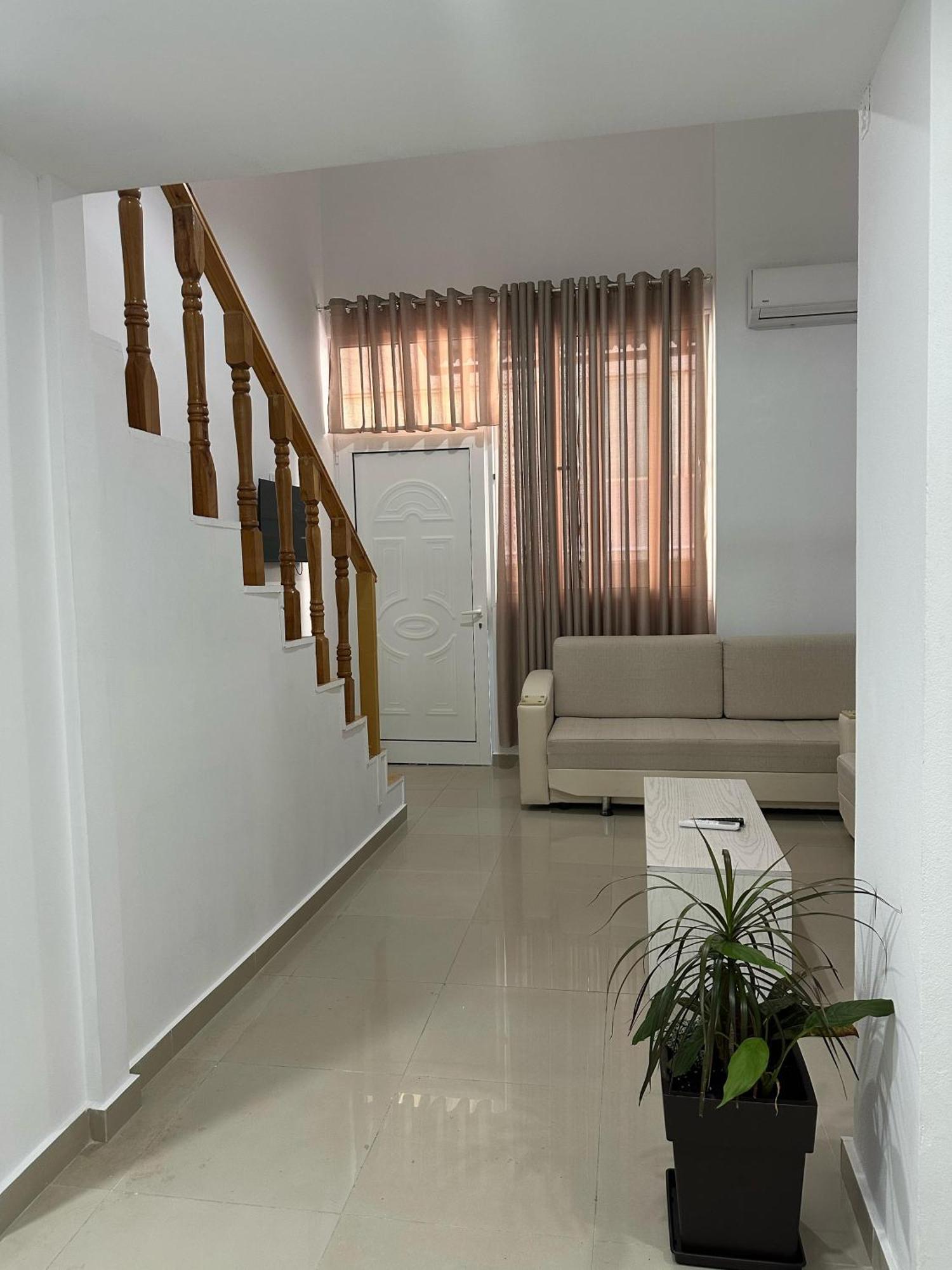 Holiday Apartment Bido Sarandë Esterno foto